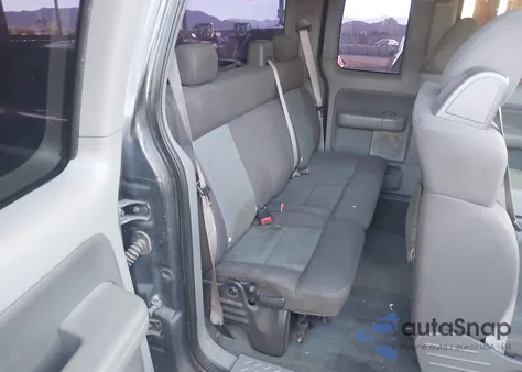 2005 Ford F-150 Lariat/Xl/Xlt z USA, uszkodzony, nr VIN 1FTPX12555KD48994